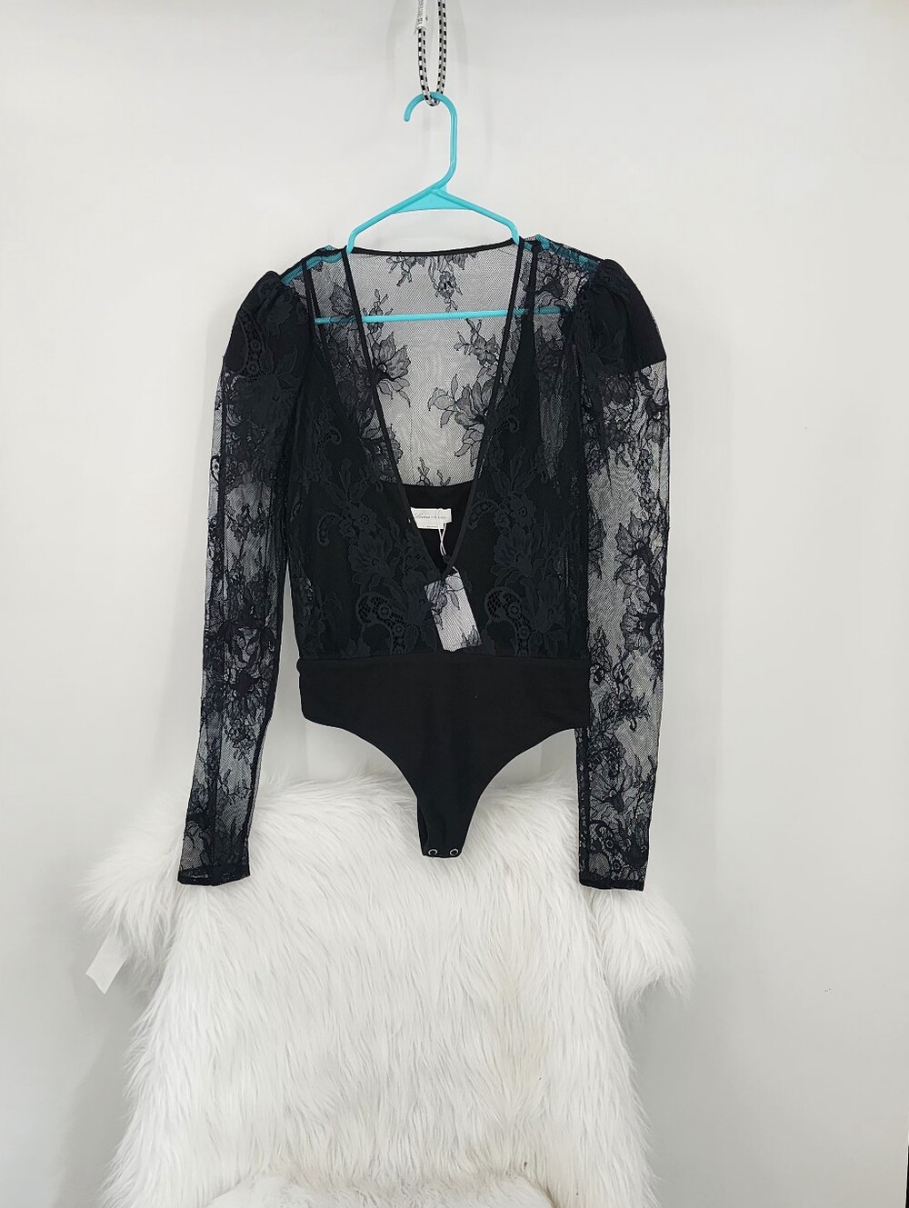 LOVERS + FRIENDS DEXTER Black Lace BODYSUIT Size Small NEW - Picture 3 of 12